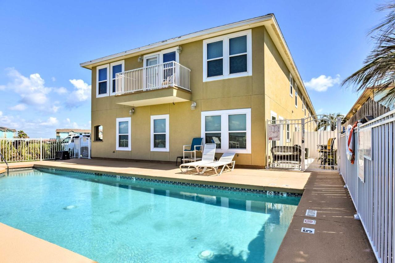 Waterfront Corpus Christi Townhome With Pool And Dock! Екстериор снимка