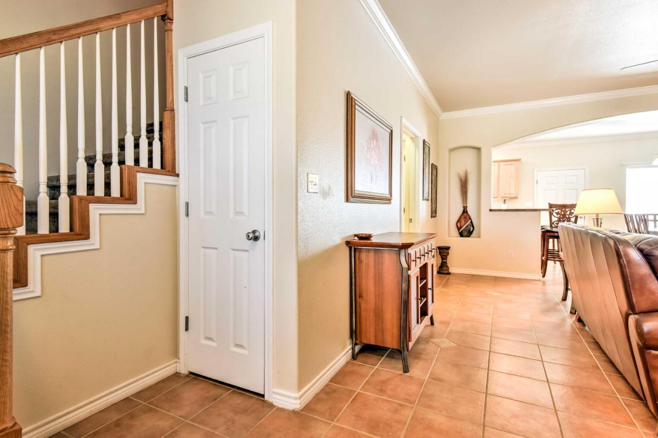 Waterfront Corpus Christi Townhome With Pool And Dock! Екстериор снимка