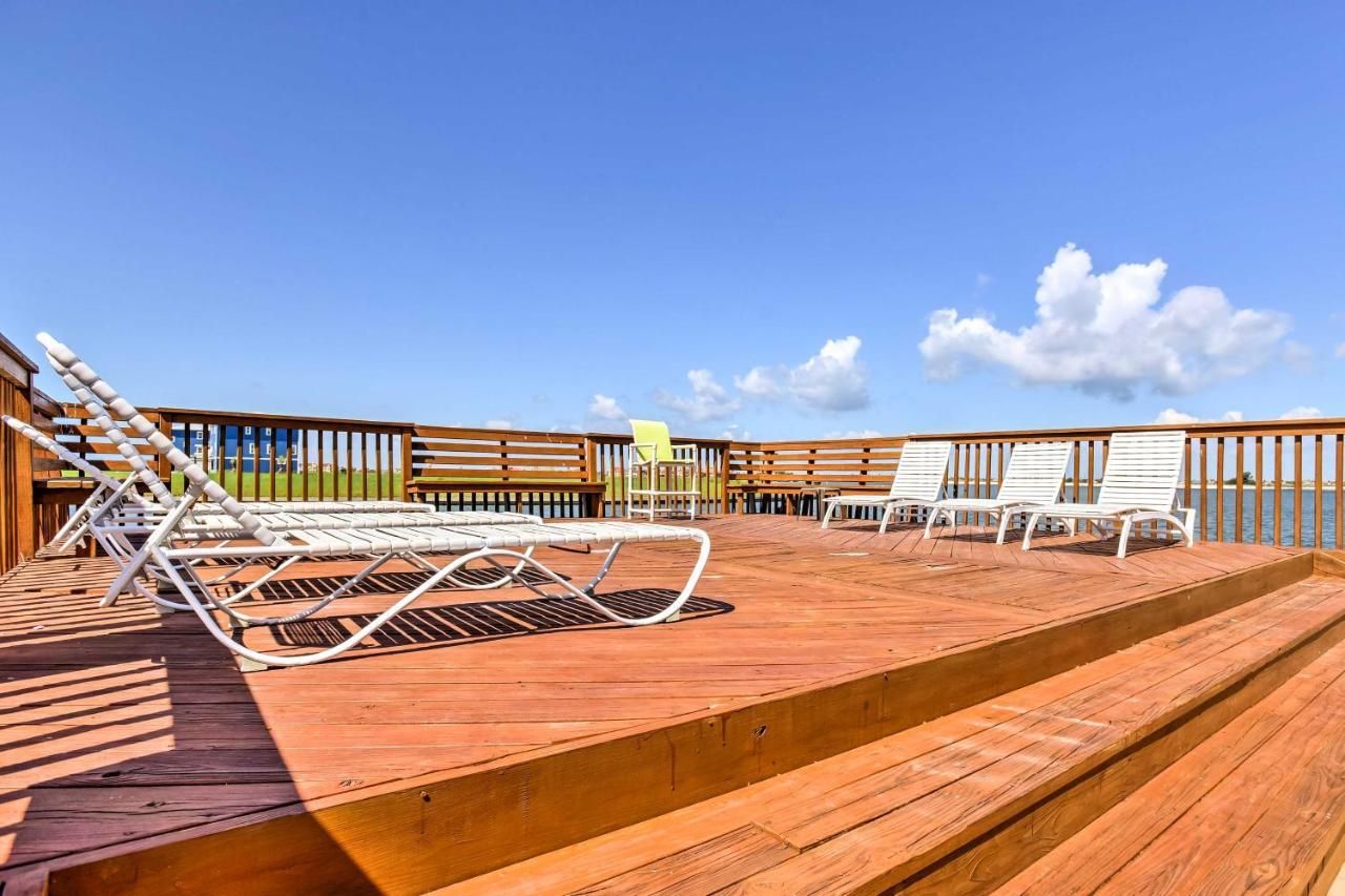 Waterfront Corpus Christi Townhome With Pool And Dock! Екстериор снимка