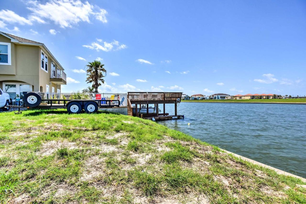 Waterfront Corpus Christi Townhome With Pool And Dock! Екстериор снимка